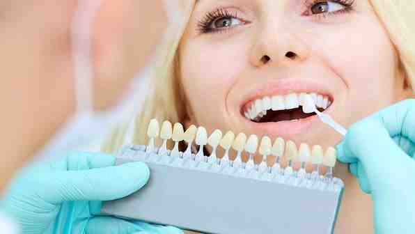 How do you find a good cosmetic dentist?