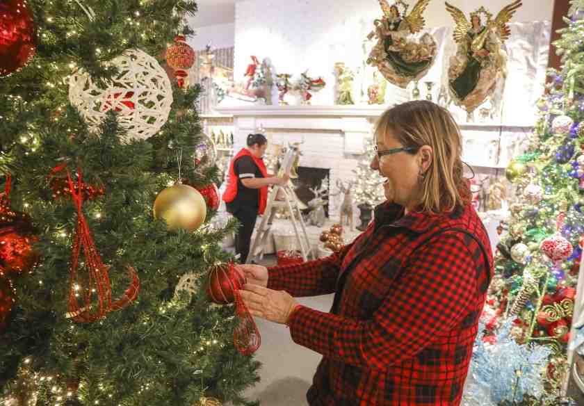Any dentists in san diego open during christmas day?