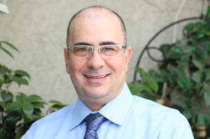 Looking for a dentist in north san diego county who accepts medical insurance ?