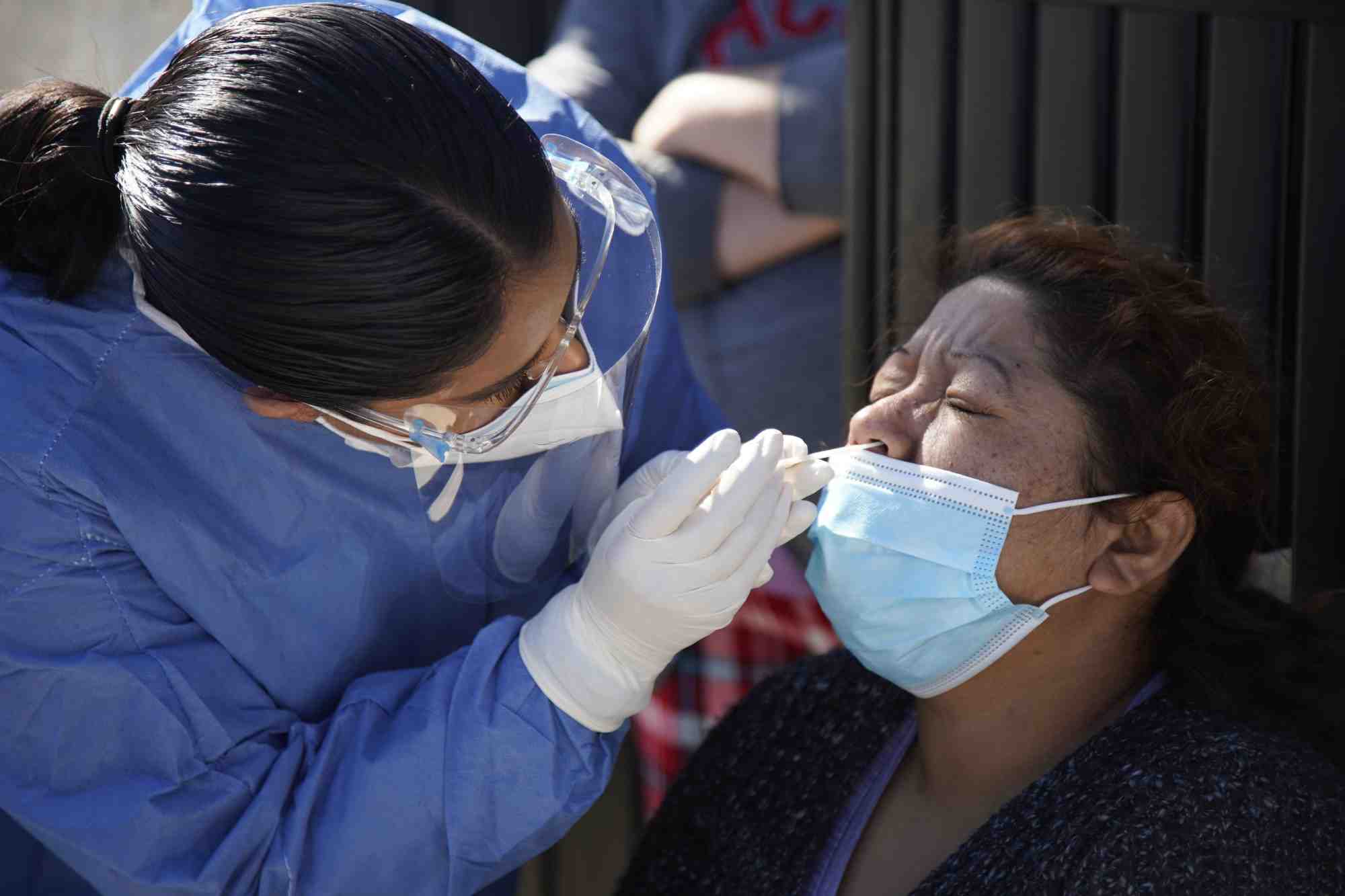 Should I wear a mask to the dentist during the COVID-19 pandemic?